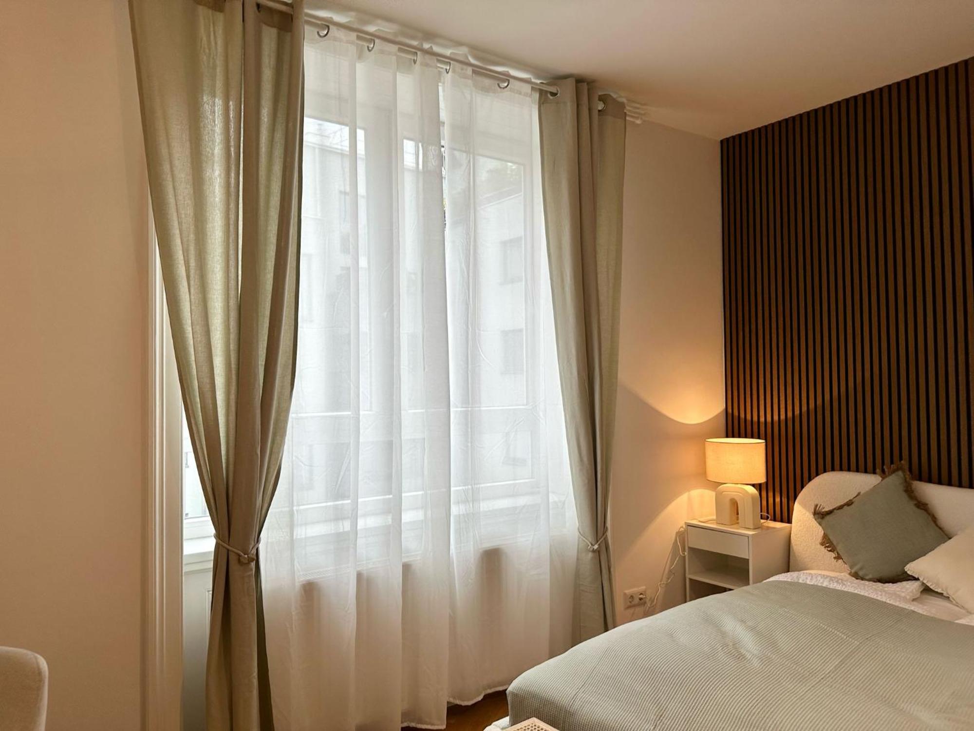 Designer Apartment Near Main Station Виена Екстериор снимка